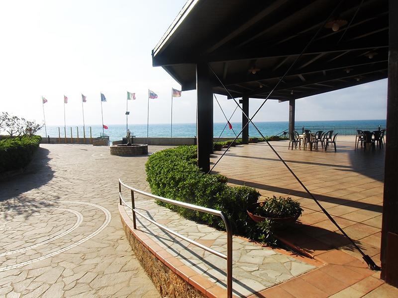 Villaggio Hotel Club Calanovellamare Piraino Eksteriør bilde