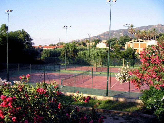Villaggio Hotel Club Calanovellamare Piraino Eksteriør bilde