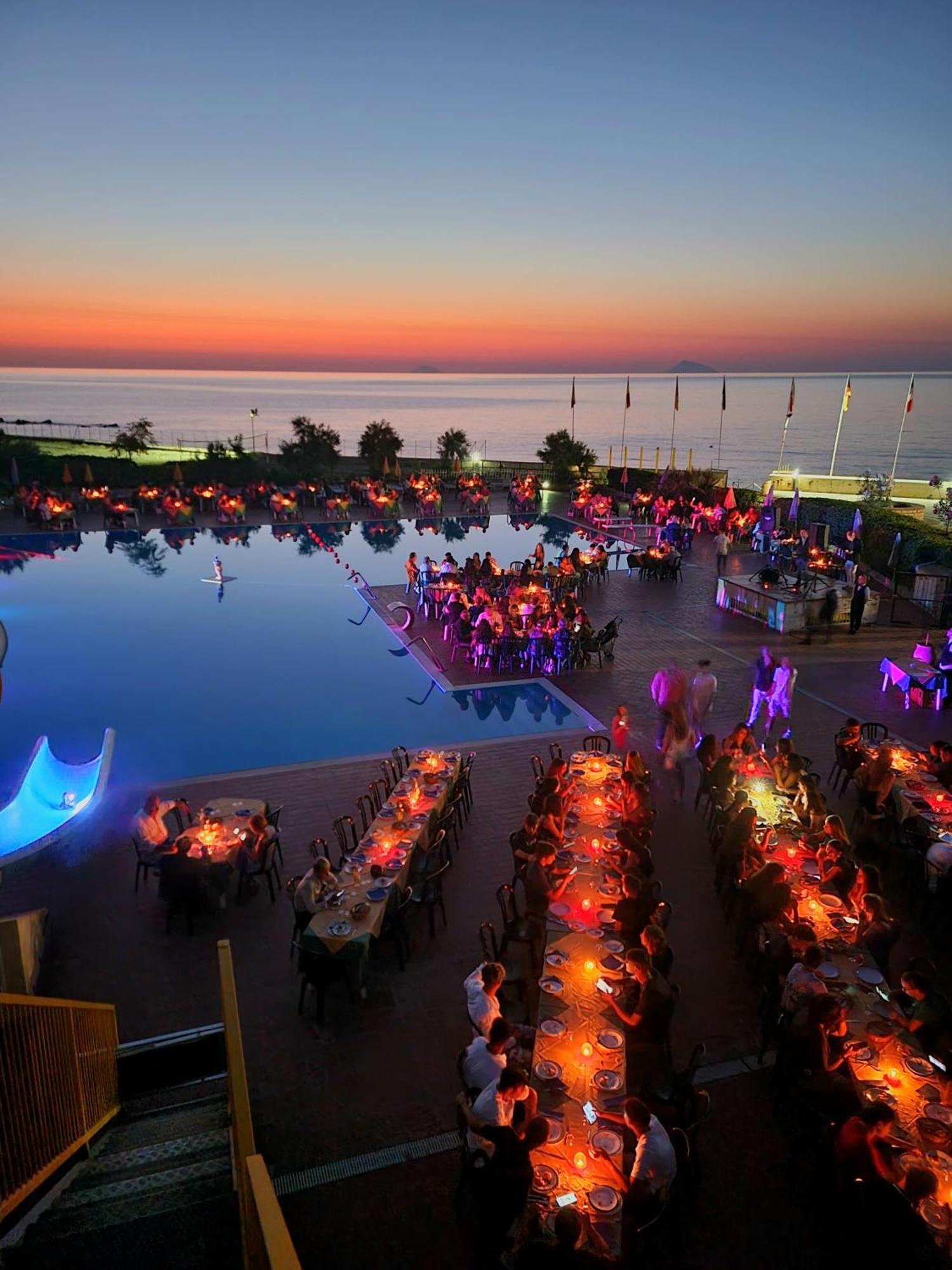 Villaggio Hotel Club Calanovellamare Piraino Eksteriør bilde